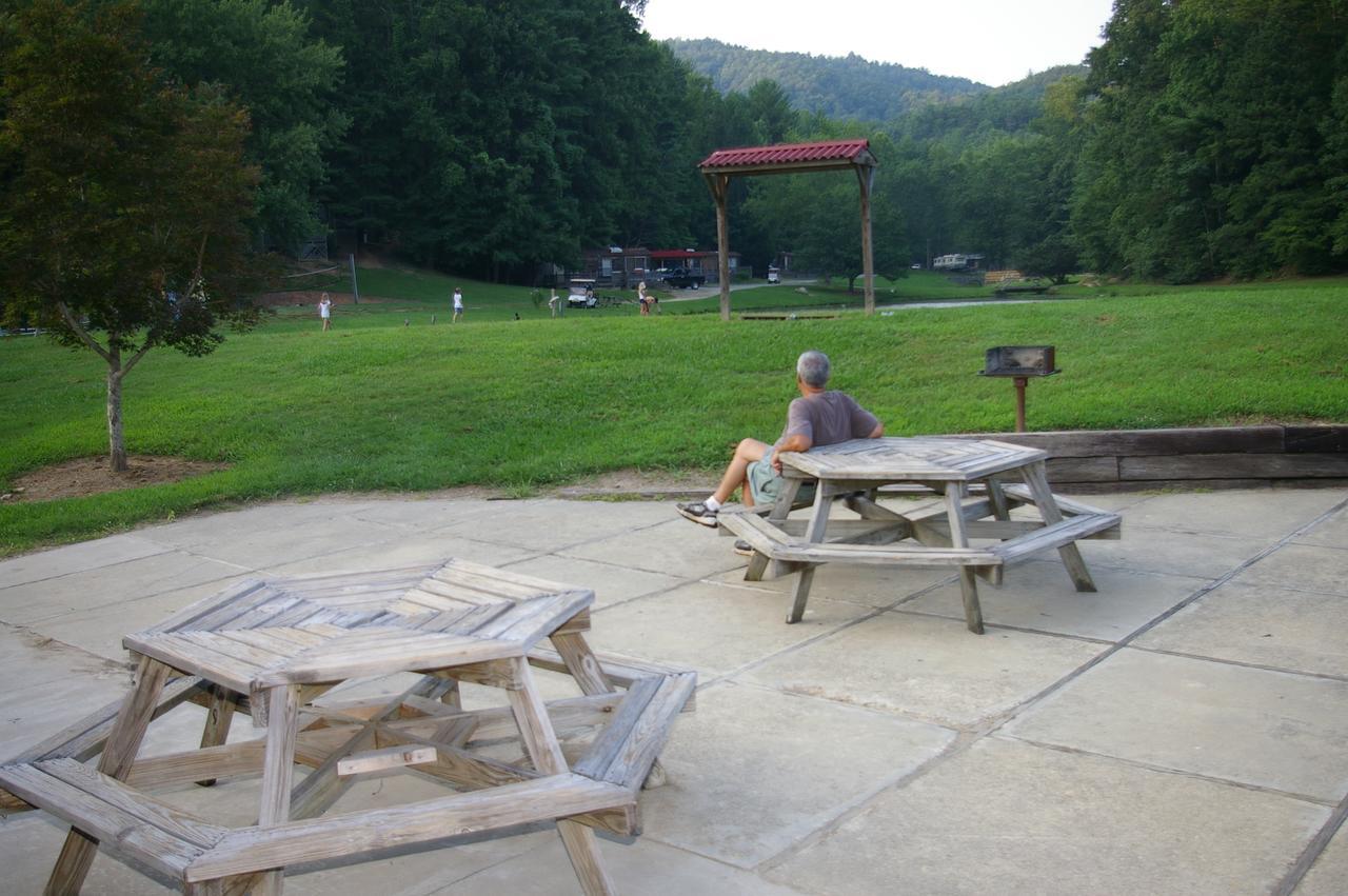 Green Mountain Park Lenoir Eksteriør billede